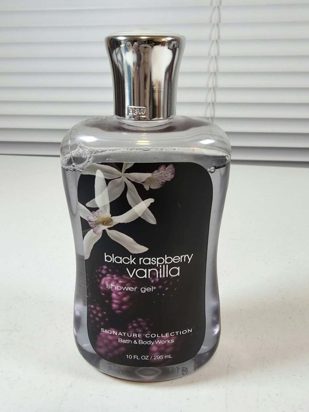 BATH AND BODY WORKS BLACK RASPBERRY VANILLA SHOWER GEL 10 OZ. NEW
